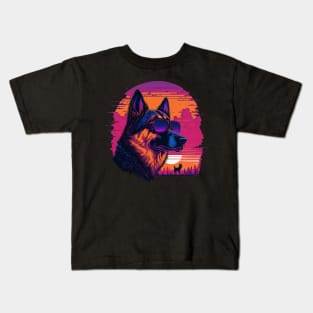 german shepherd in sunglasses Kids T-Shirt